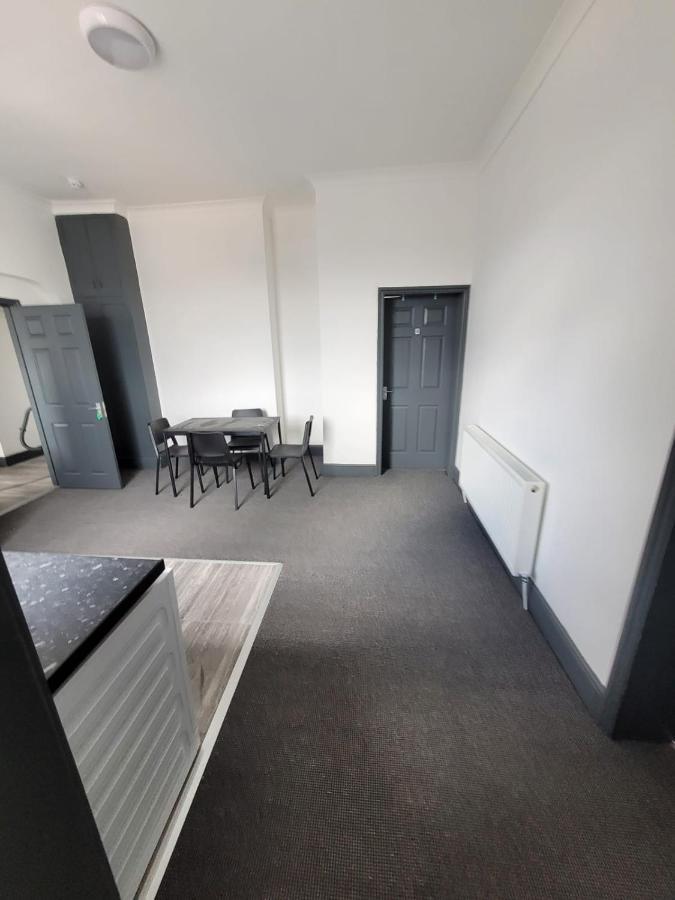 The Goldmine Rooms Hale  Buitenkant foto