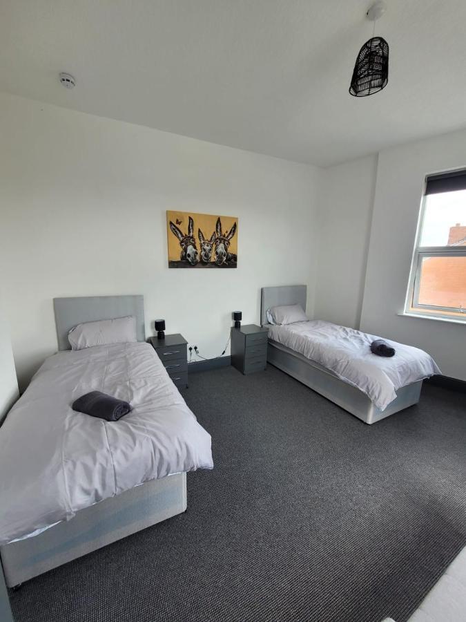The Goldmine Rooms Hale  Buitenkant foto